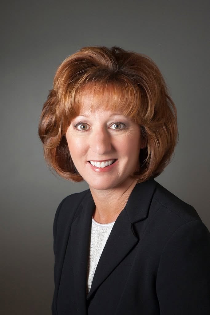 Michele Kyle Concludes Her Role As Member Of Kingman Healthcare Center Governing Board Photo